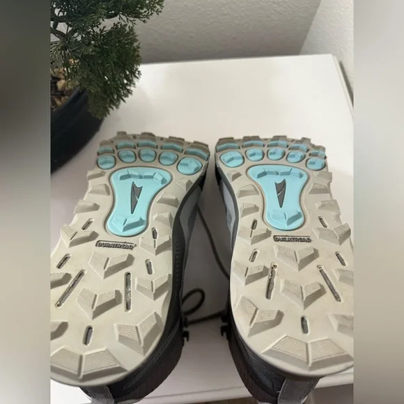 Altra Gray and Blue Athletic Shoes - Picture 9 of 10